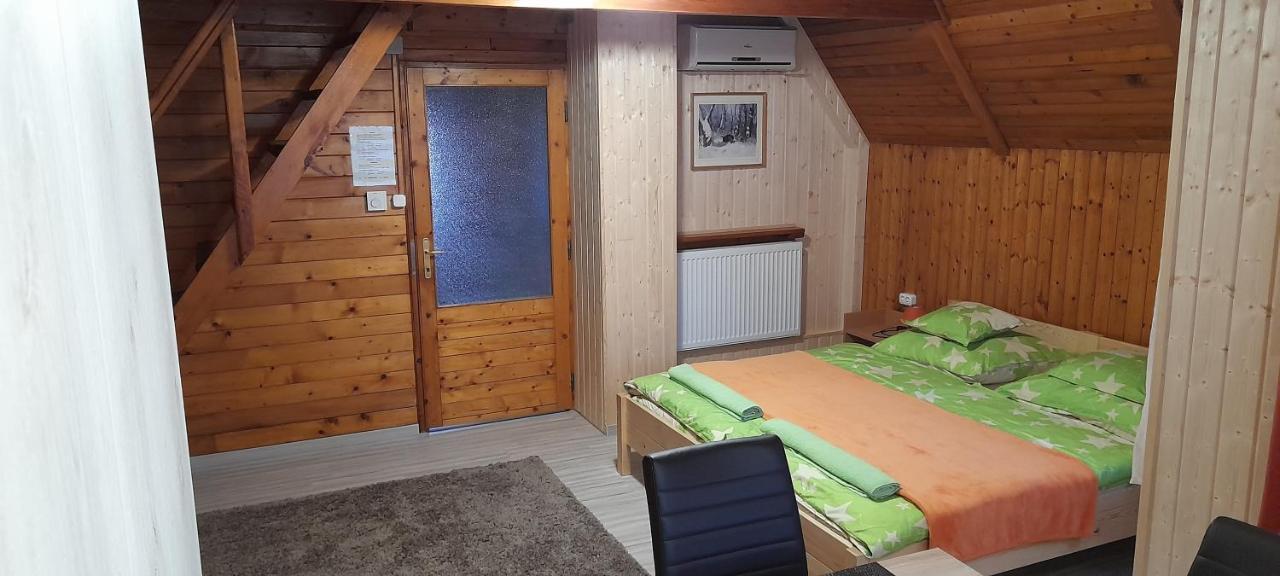 Keri Apartman Mosonmagyaróvár Exterior foto