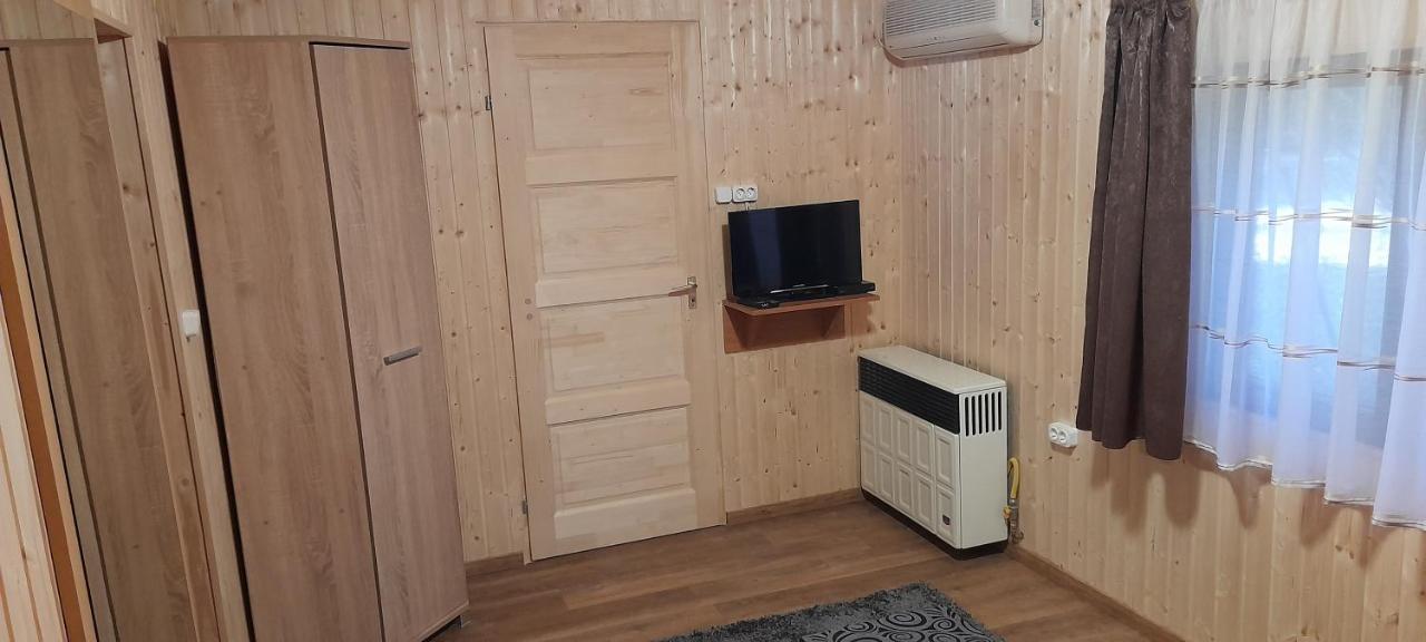 Keri Apartman Mosonmagyaróvár Exterior foto