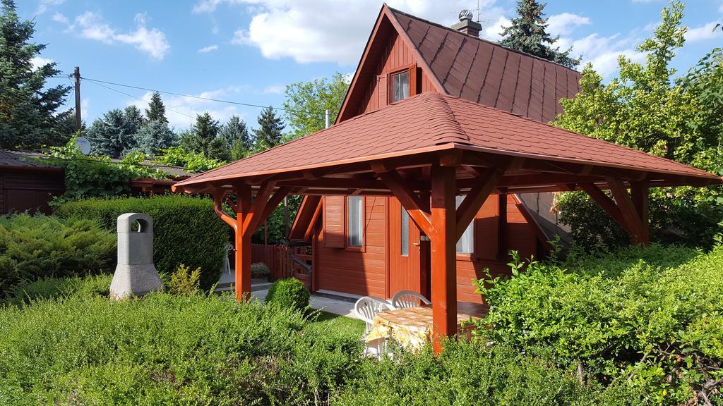 Keri Apartman Mosonmagyaróvár Exterior foto