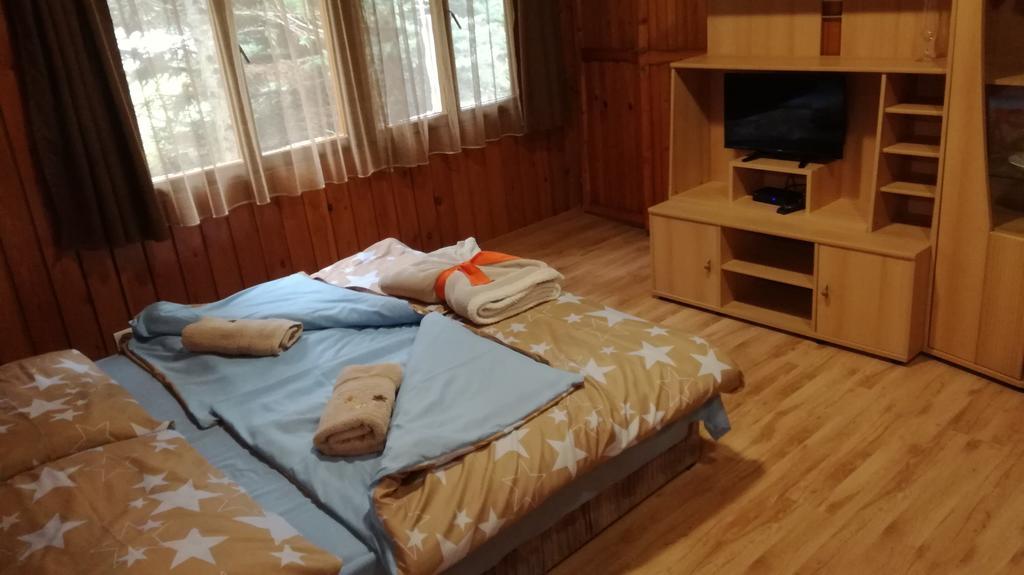 Keri Apartman Mosonmagyaróvár Exterior foto