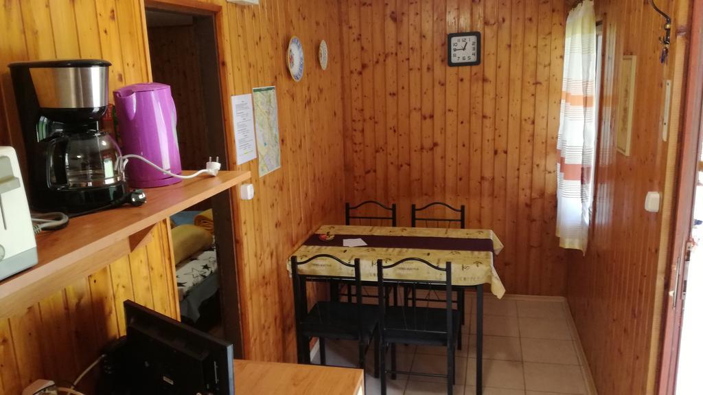 Keri Apartman Mosonmagyaróvár Exterior foto