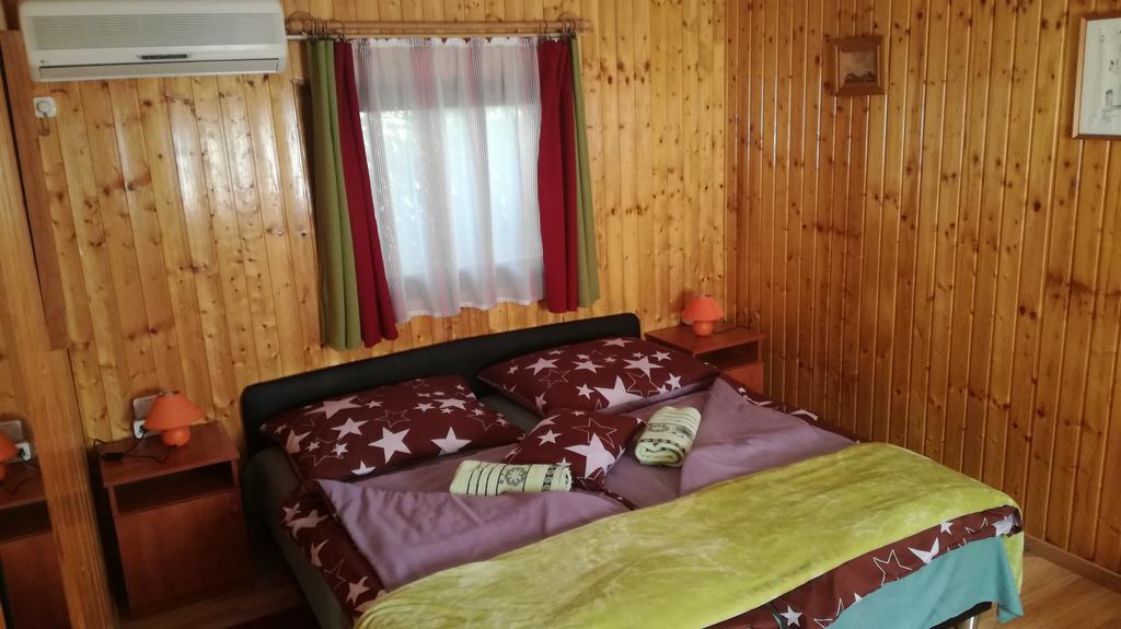 Keri Apartman Mosonmagyaróvár Exterior foto